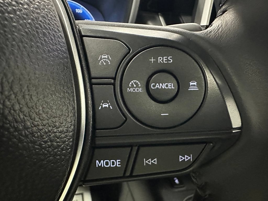 Used 2026 Toyota Corolla XSE FWD image 20