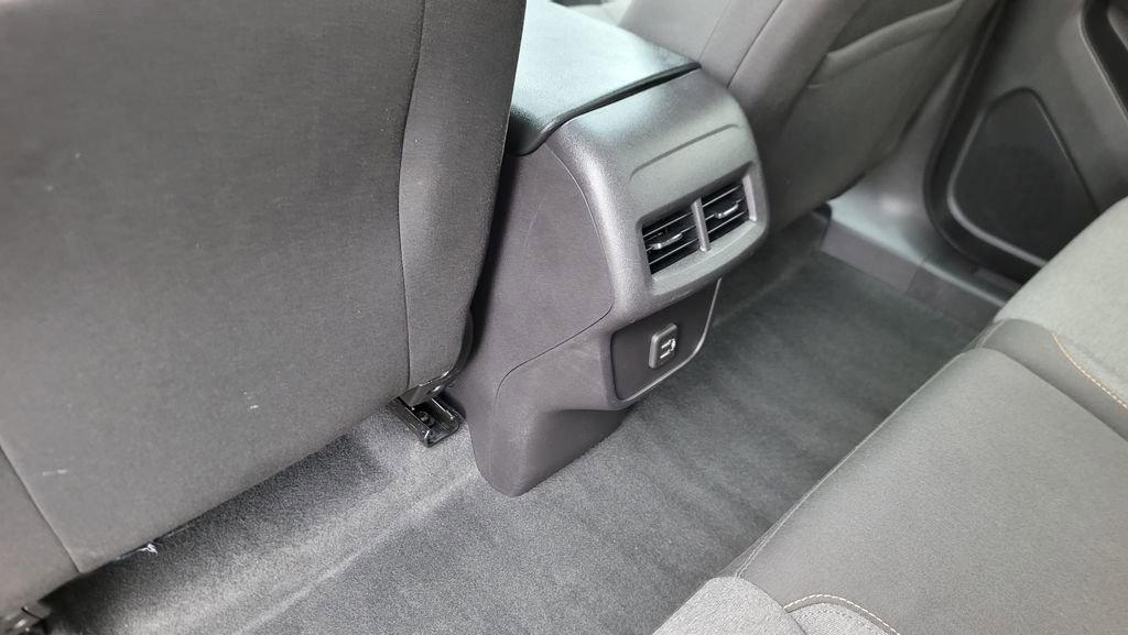Certified 2024 Chevrolet Equinox LT AWD/4WD image 26