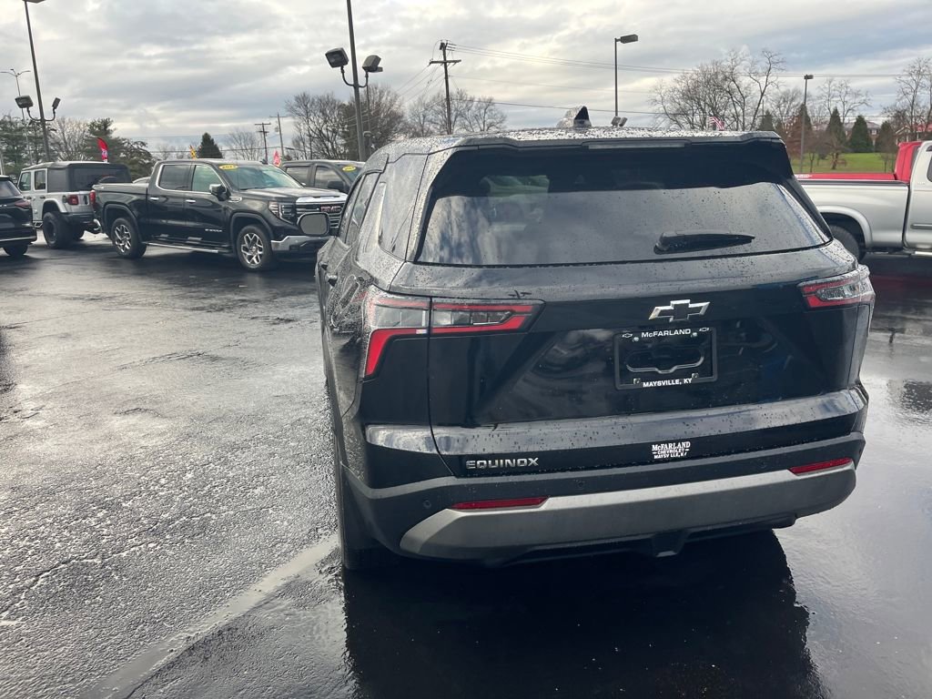 Used 2025 Chevrolet Equinox LT image 4
