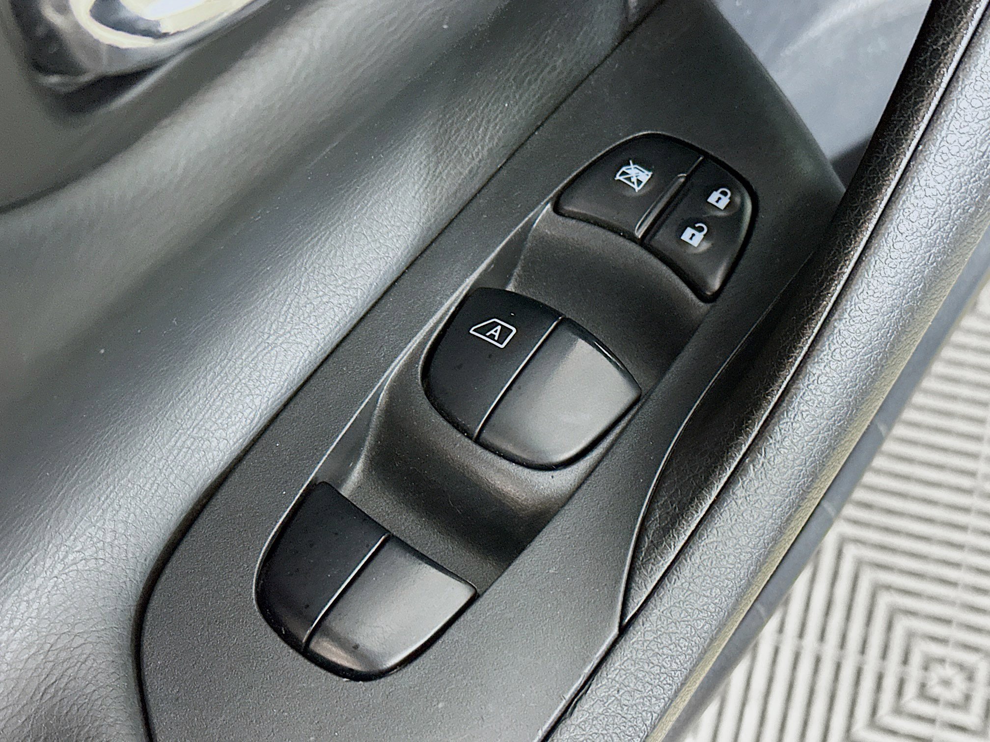 Used 2018 Nissan Altima 2.5 S w/ S Convenience Package image 16