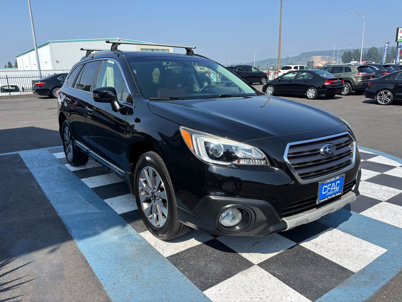 Used 2017 Subaru Outback 2.5i Touring w/ Popular Package #5A AWD/4WD image 7