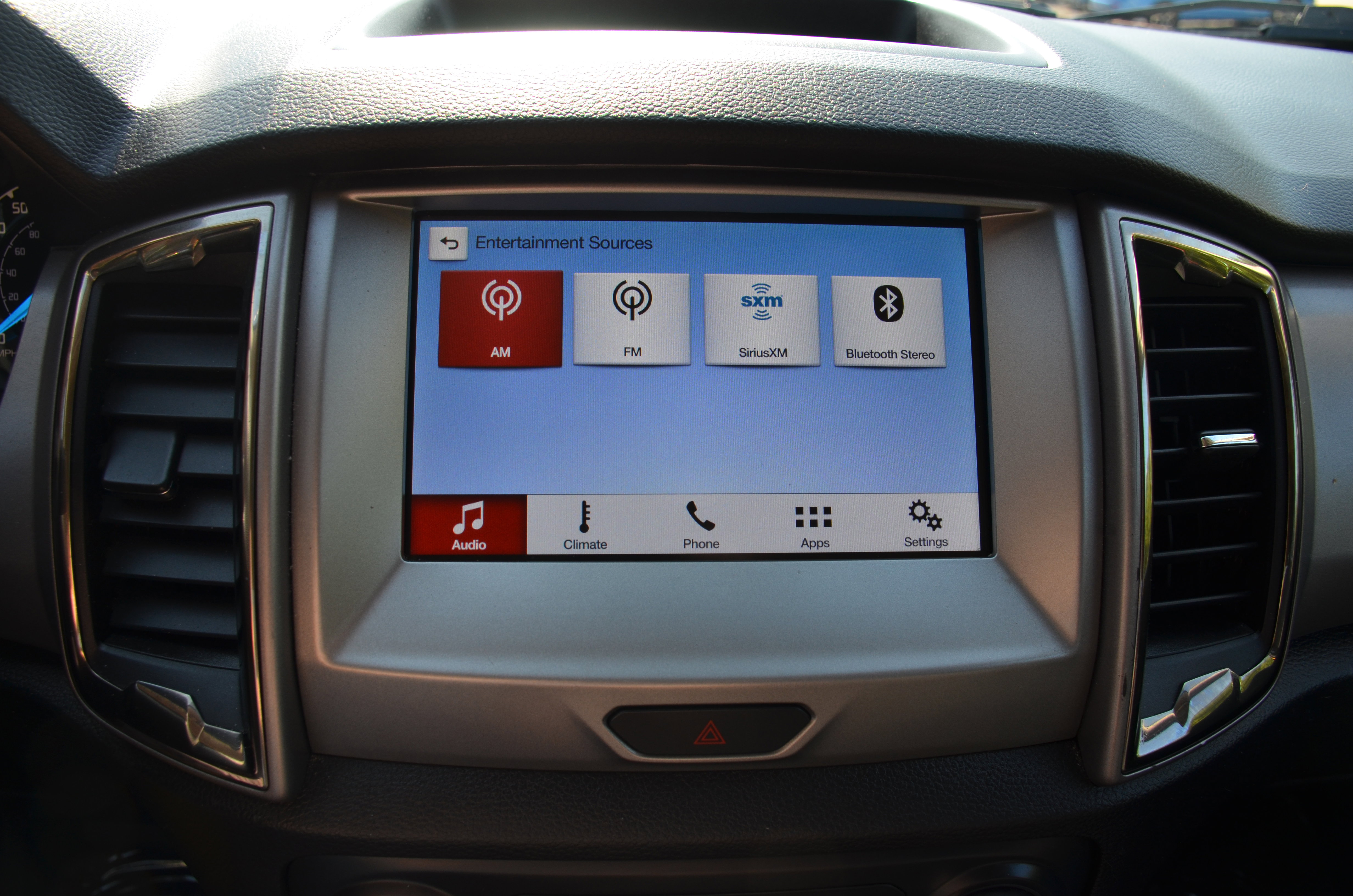 Used 2019 Ford Ranger XLT w/ FX4 Off-Road Package image 13