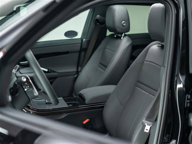 New 2026 Land Rover Range Rover Evoque S AWD/4WD image 16