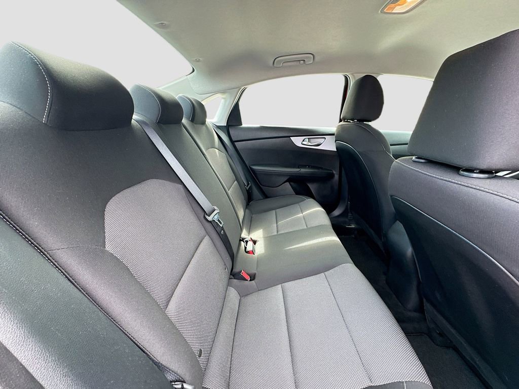 Certified 2023 Kia Forte LXS w/ LXS Technology Package image 27