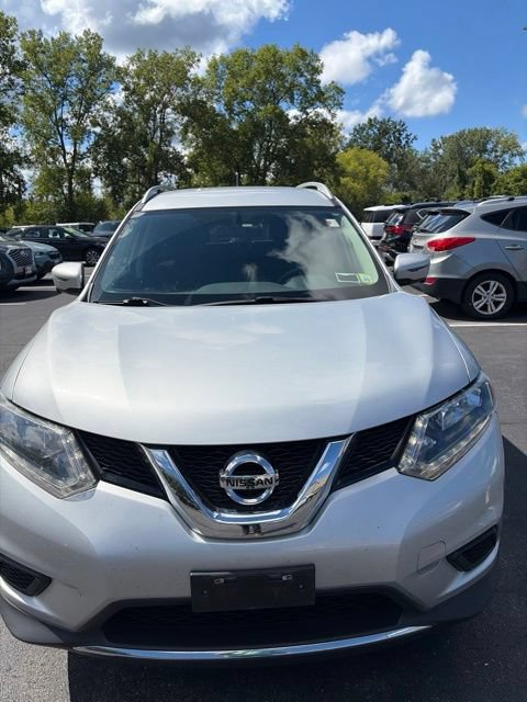Used 2016 Nissan Rogue SV w/ SV Premium Package AWD/4WD image 5
