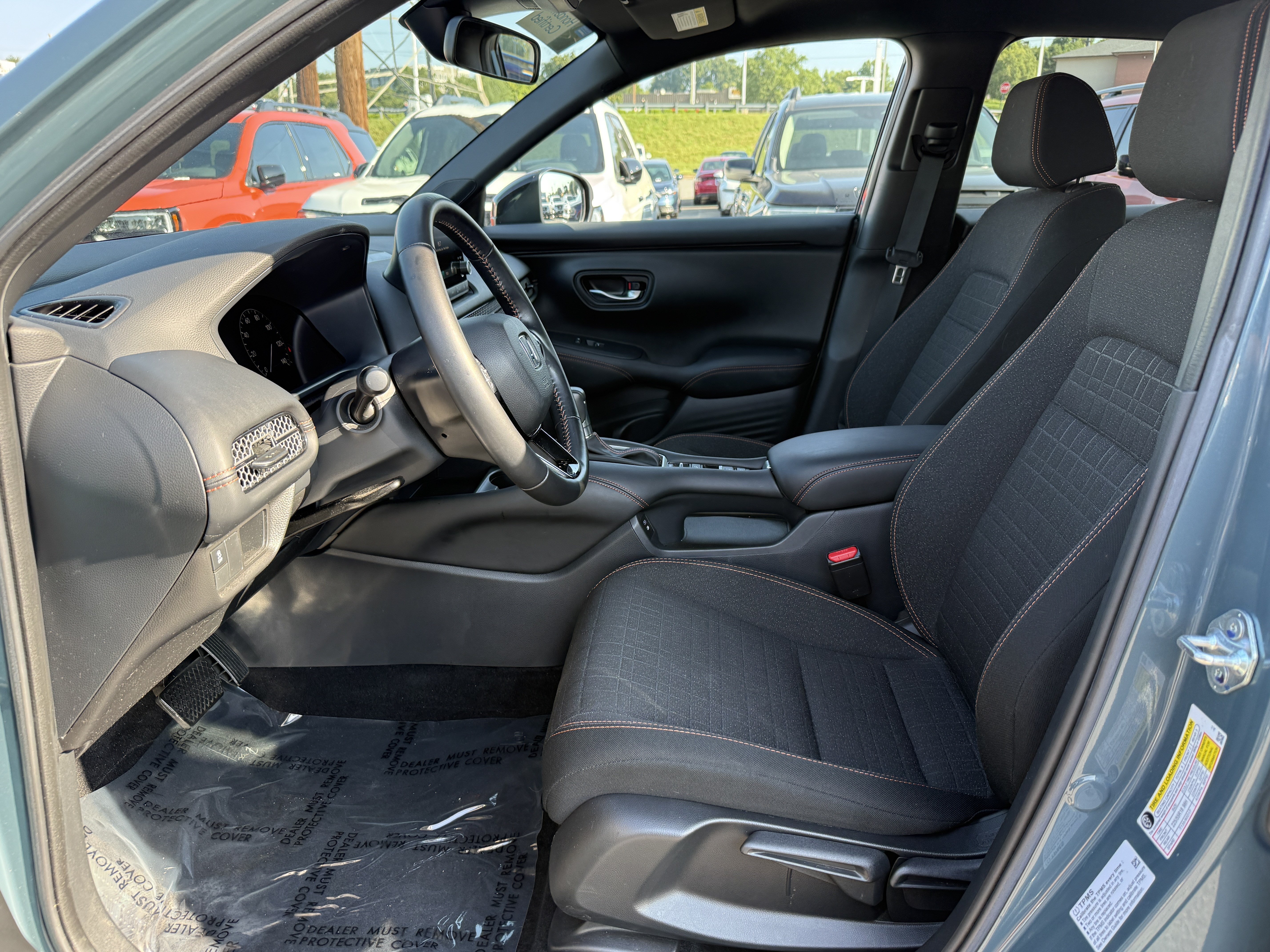 Used 2025 Honda HR-V Sport image 16