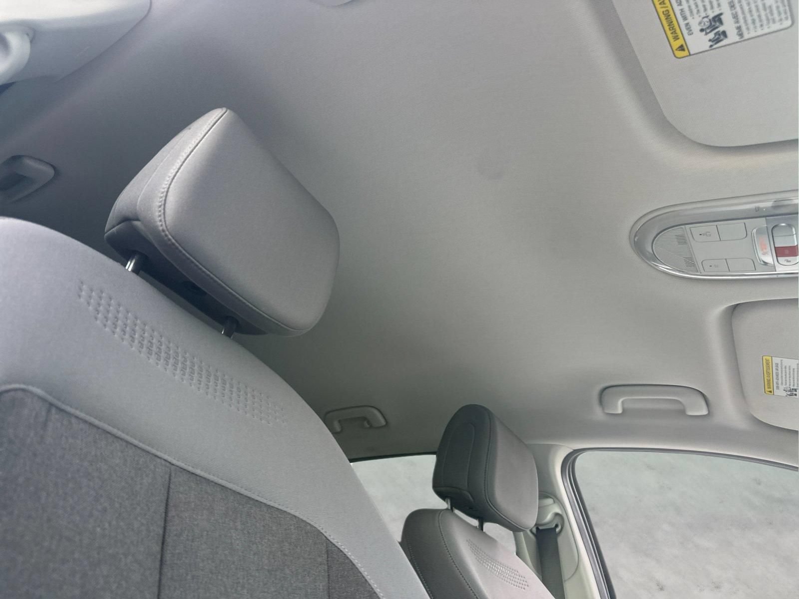 Used 2024 Hyundai Ioniq 5 SEL RWD image 17