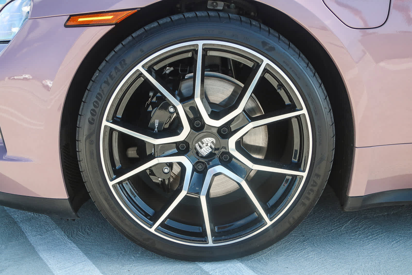 Used 2025 Porsche Taycan 4S image 13