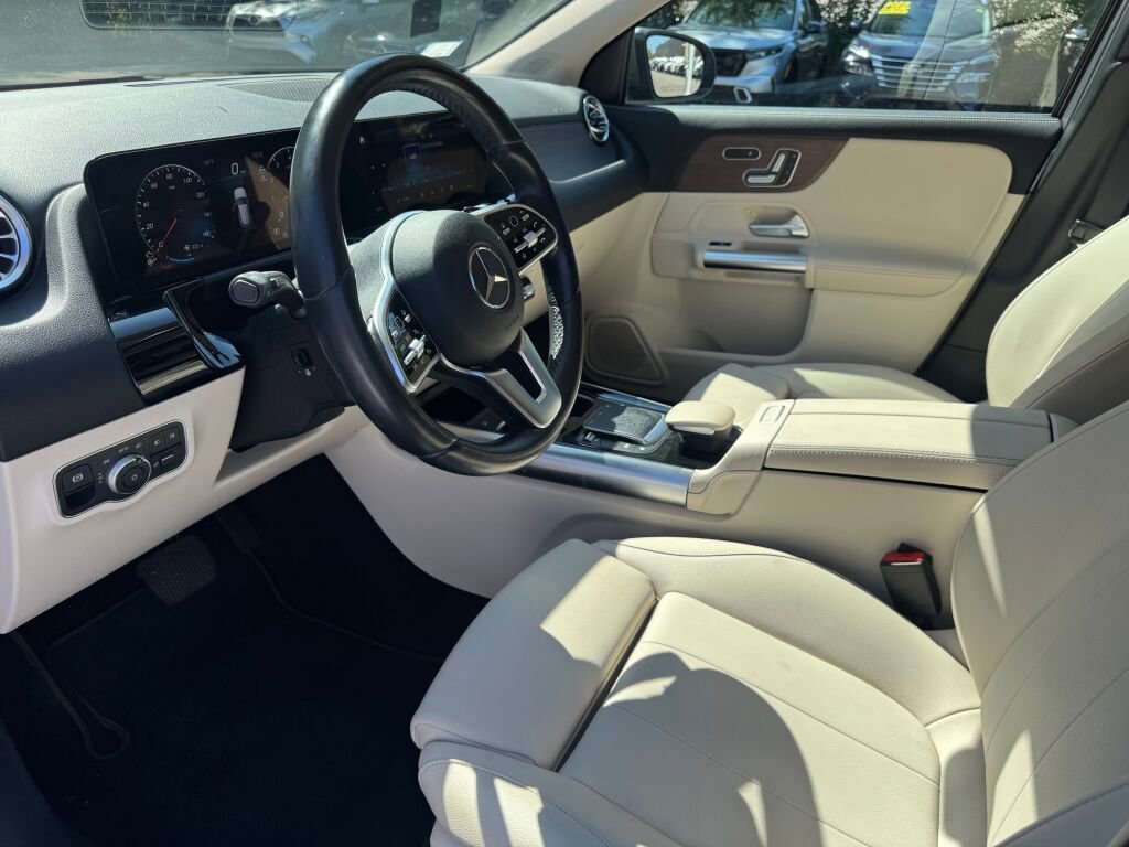 Certified 2023 Mercedes-Benz GLA 250 4MATIC image 9