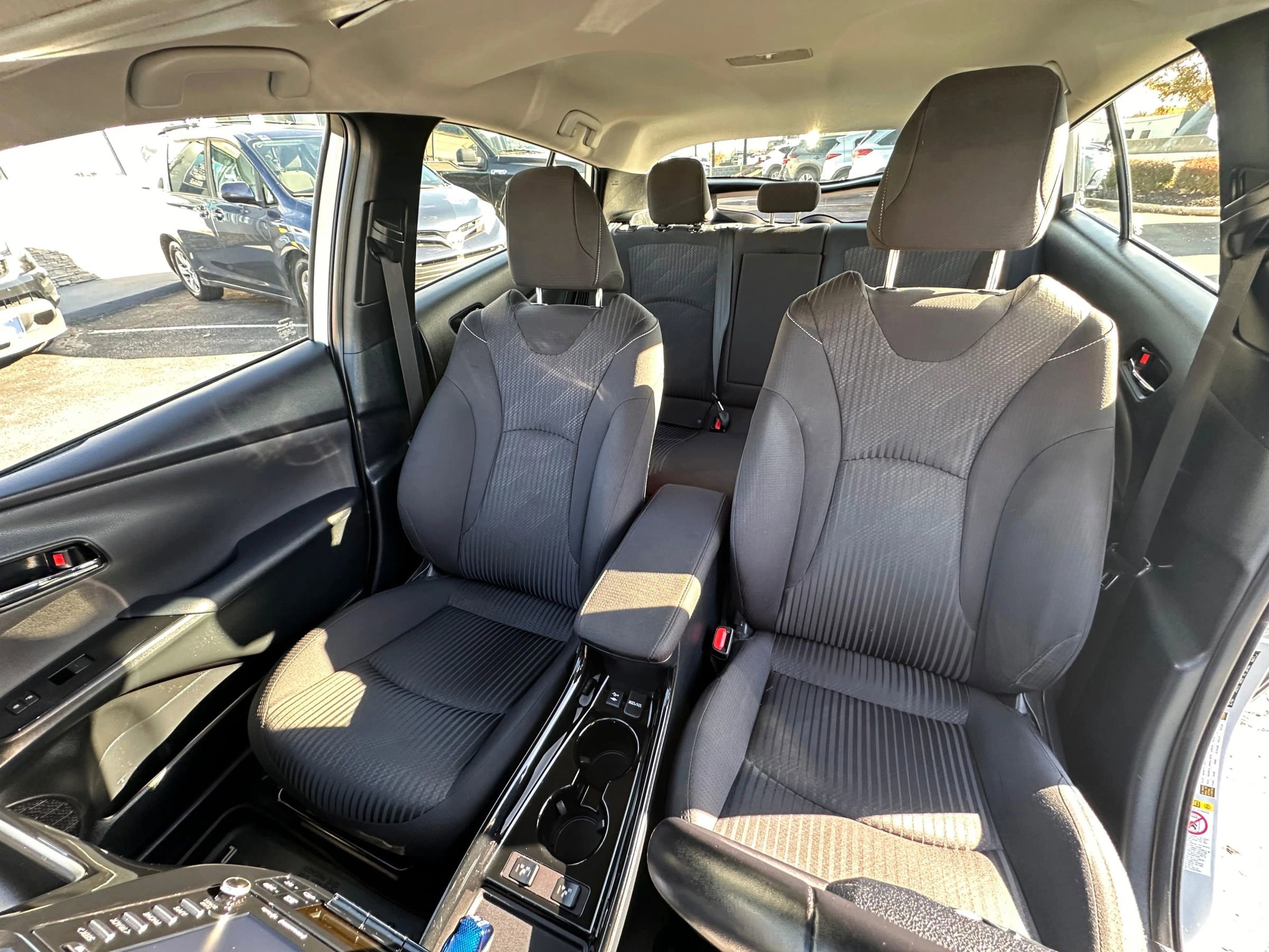 Used 2020 Toyota Prius Prime LE image 13