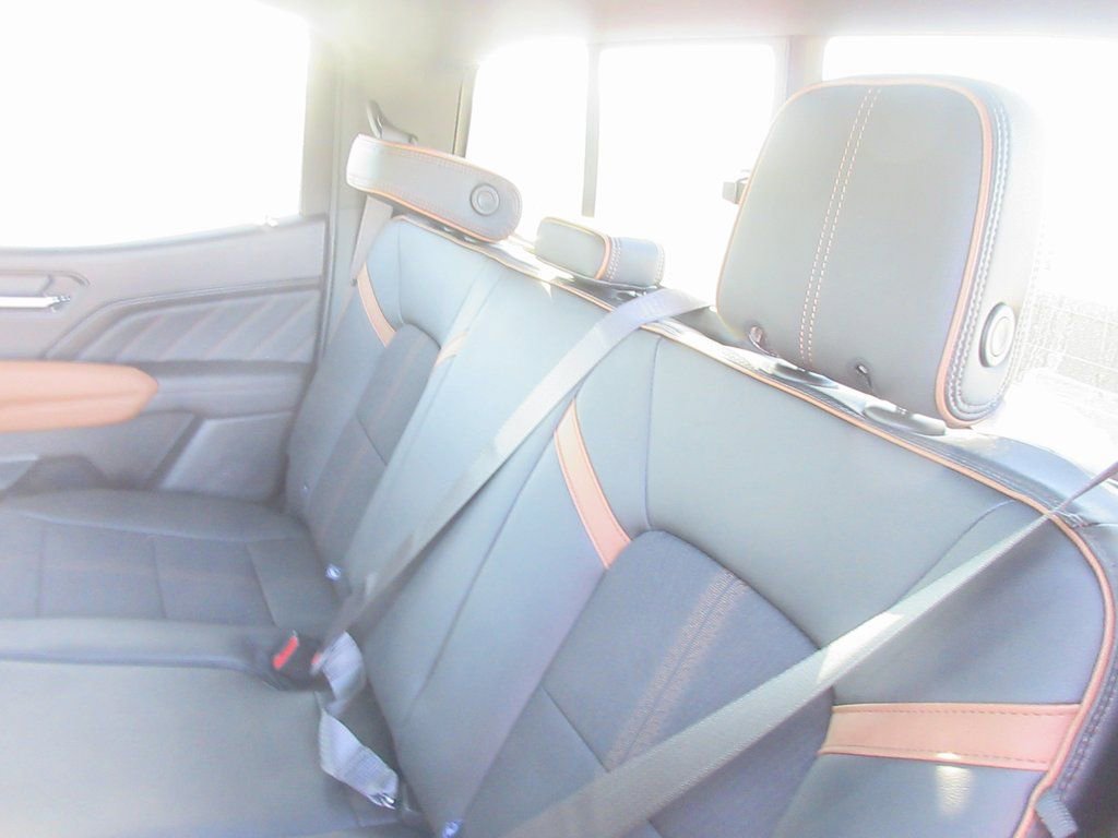 New 2026 GMC Canyon AT4 image 14