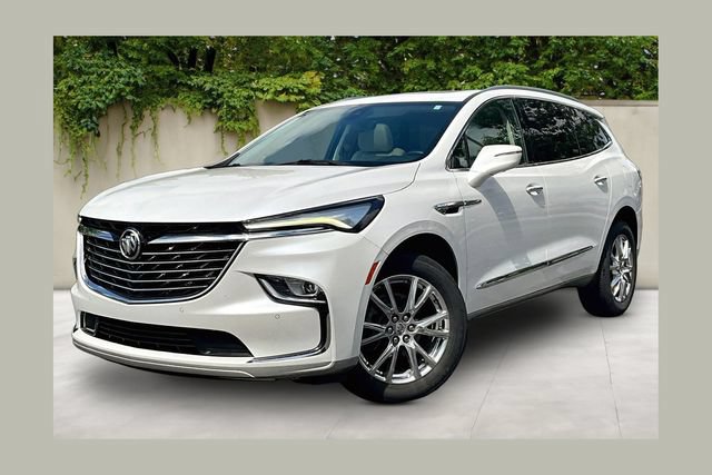 Used 2023 Buick Enclave Essence w/ Experience Buick Package FWD image 1