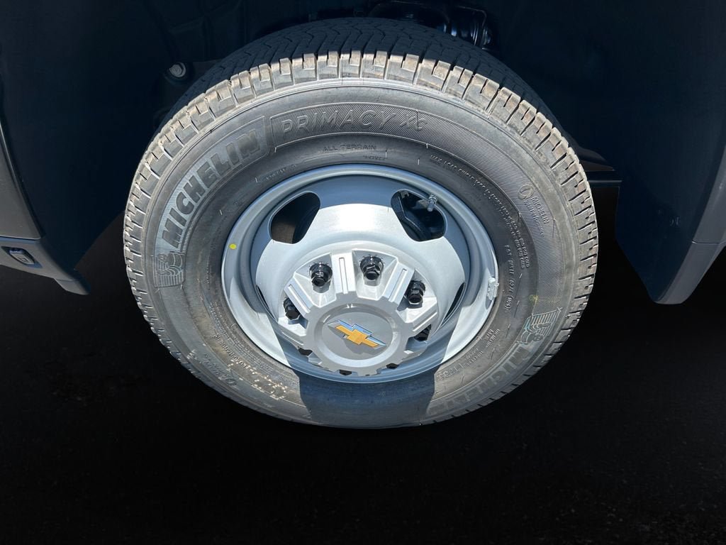 New 2026 Chevrolet Silverado 3500 W/T w/ WT Convenience Package AWD/4WD image 9