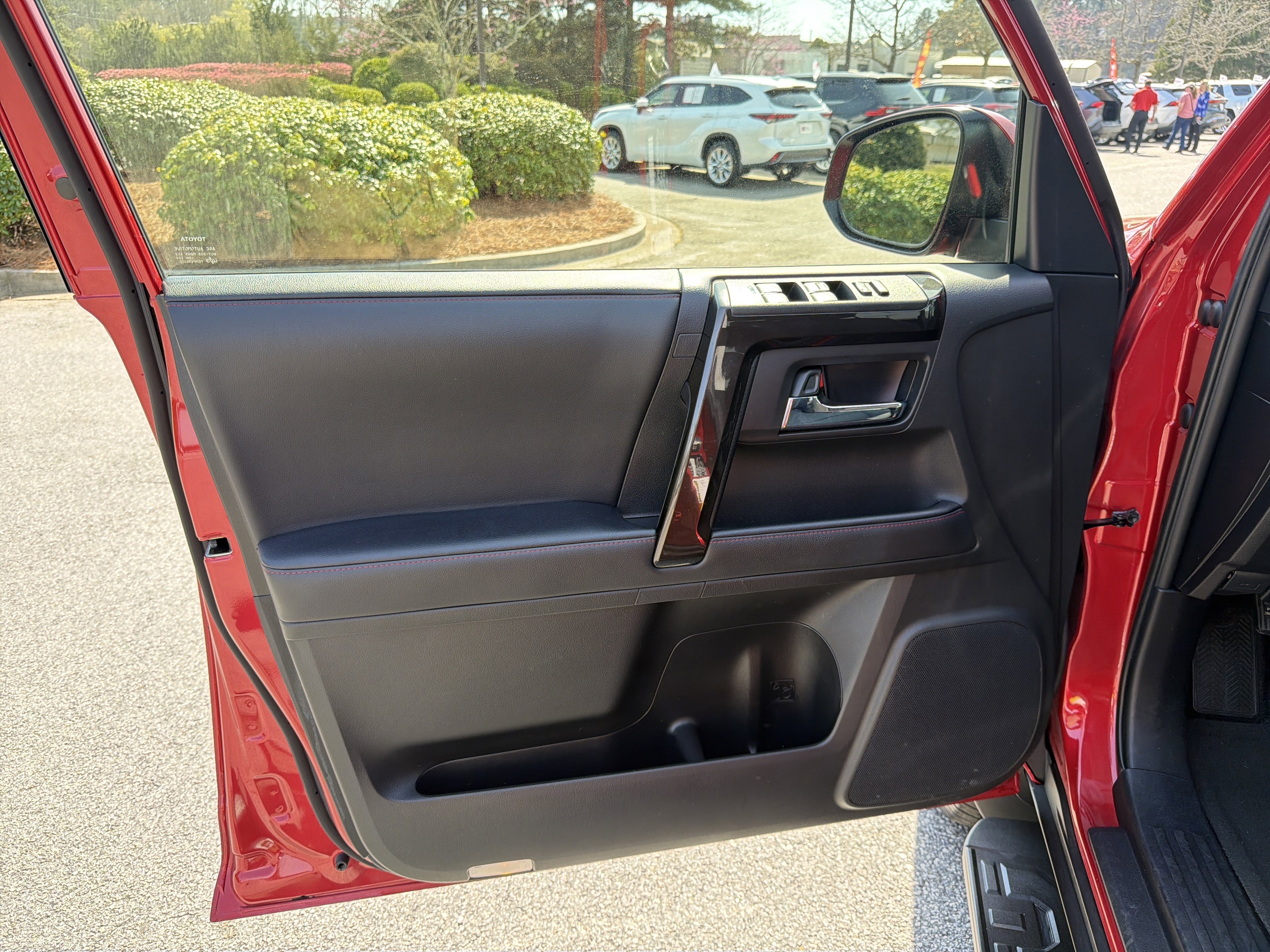 Certified 2024 Toyota 4Runner TRD Off-Road Premium image 21