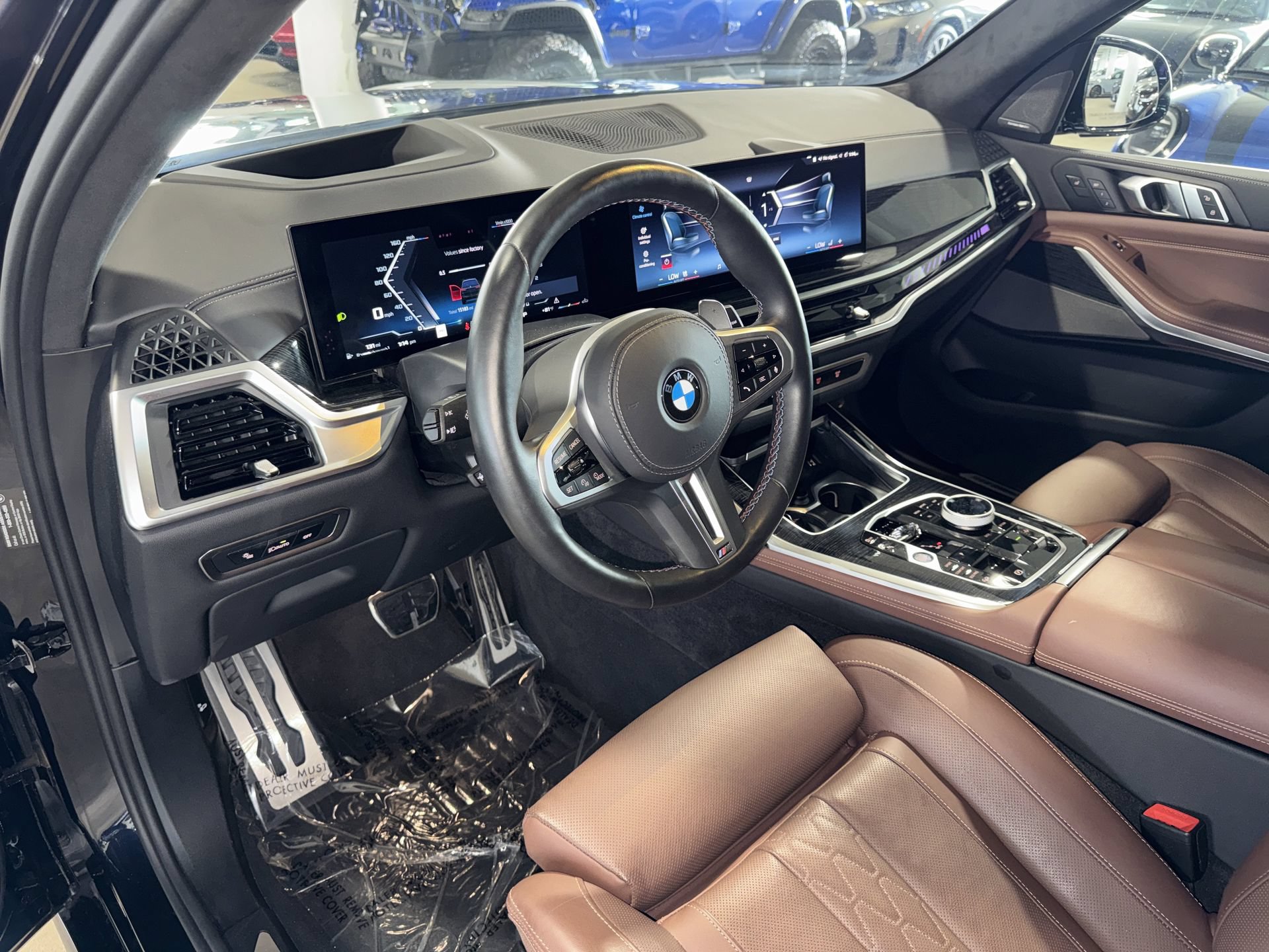 Used 2026 BMW X7 M60i AWD/4WD image 21