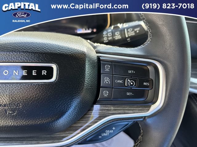 Used 2022 Jeep Wagoneer Series III w/ Convenience Group I AWD/4WD image 23
