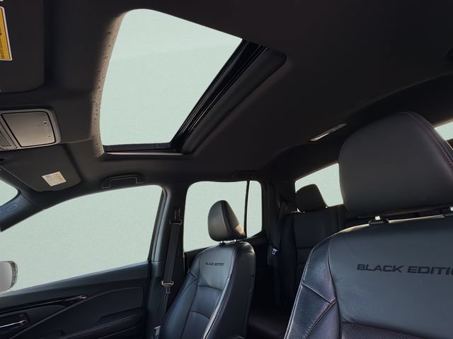 Certified 2019 Honda Ridgeline Black Edition image 10