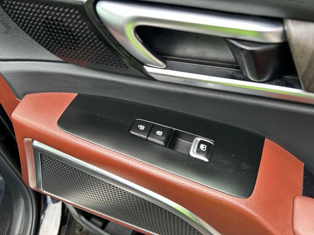 Used 2024 Kia Telluride SX Prestige AWD/4WD image 36