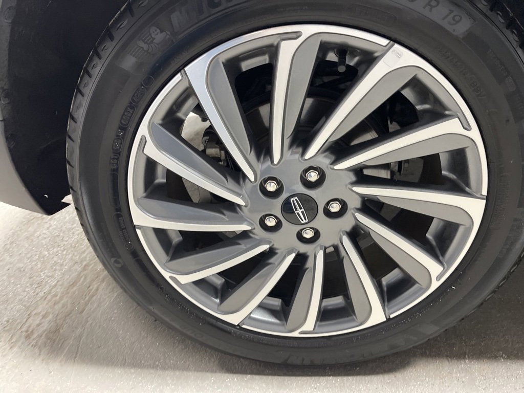 Used 2024 Lincoln Corsair Reserve w/ Equipment Group 201A image 39