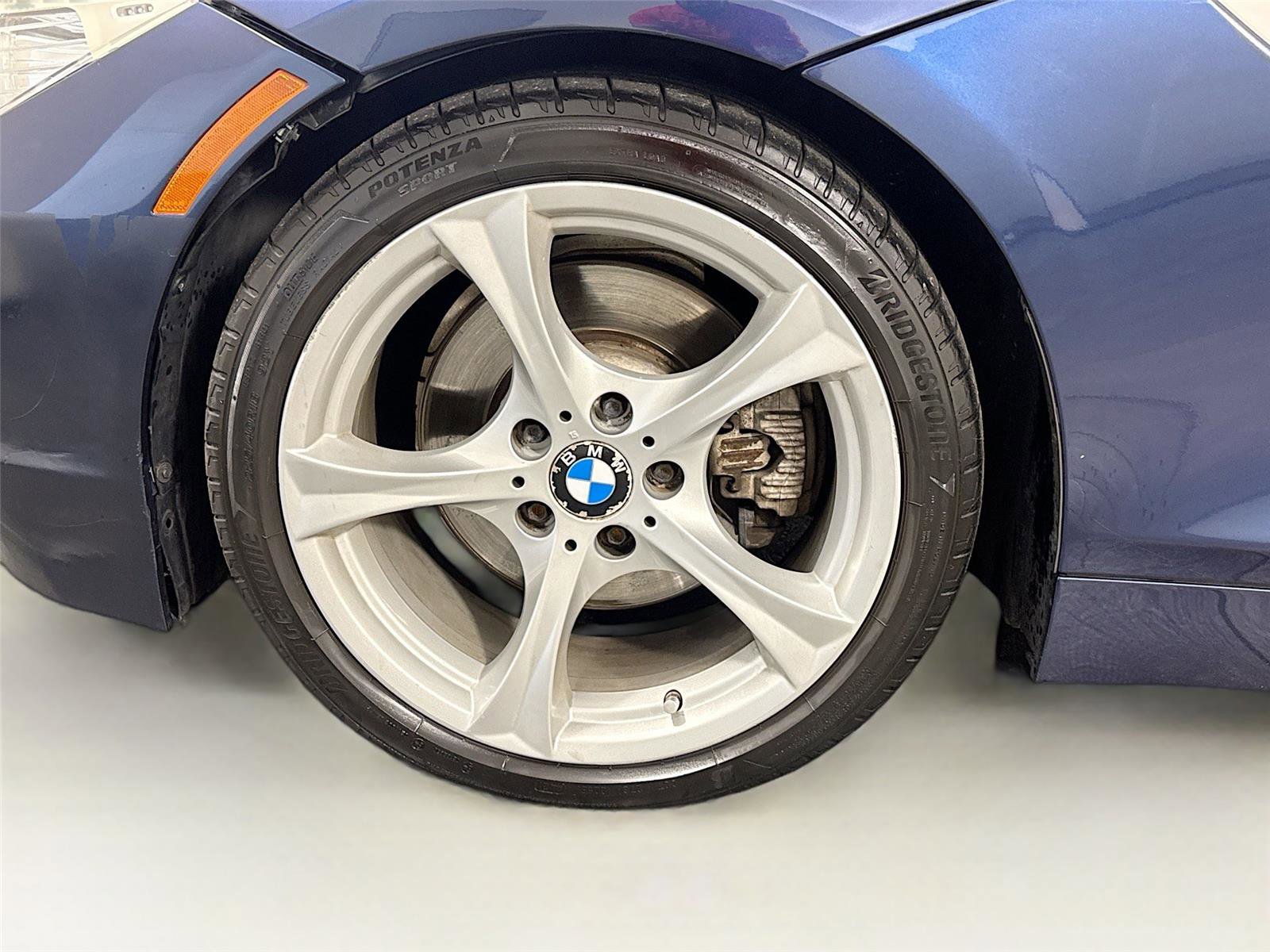 Used 2011 BMW Z4 sDrive30i image 19