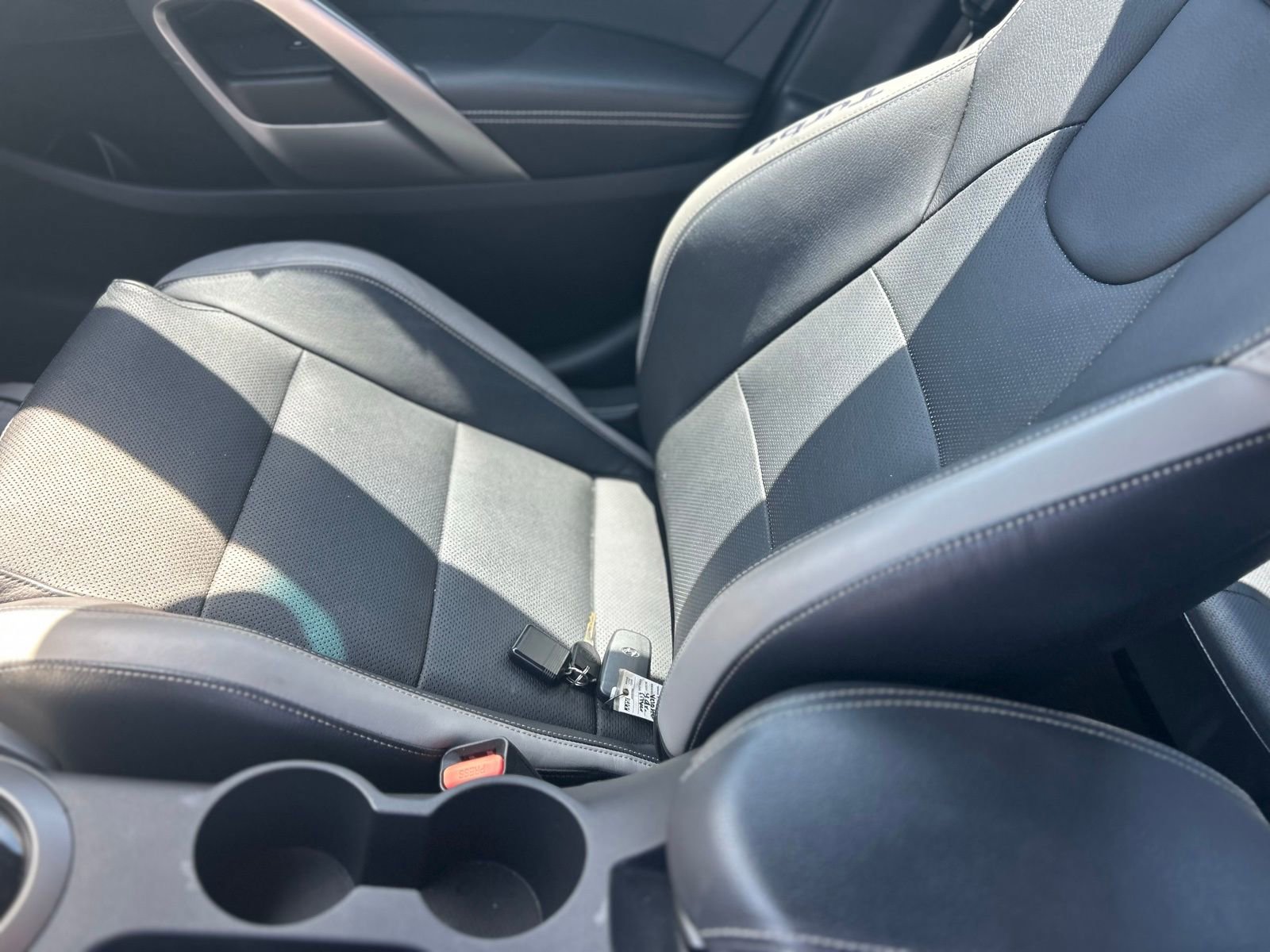 Used 2016 Hyundai Veloster Turbo image 22