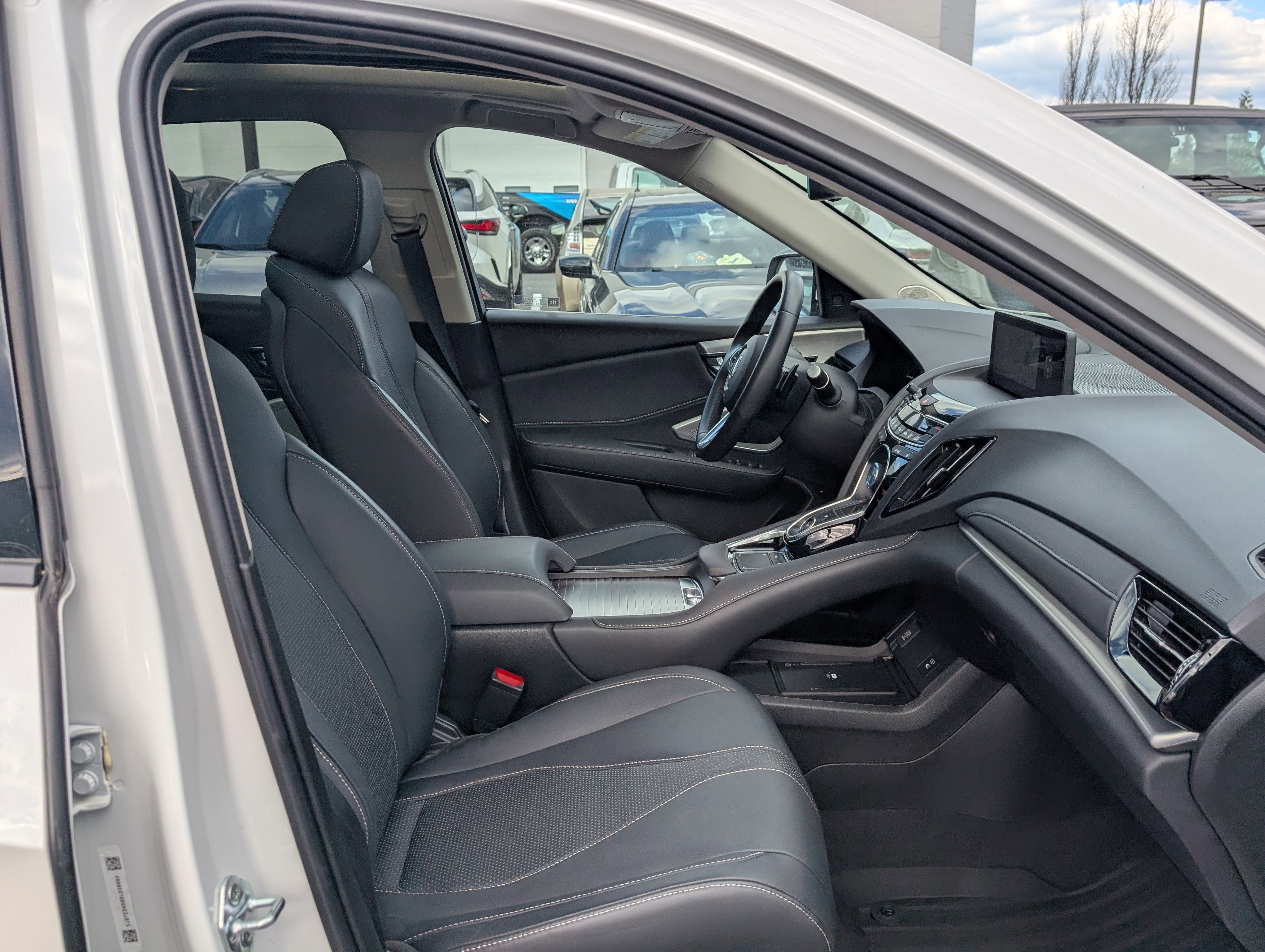 Used 2024 Acura RDX SH-AWD w/ Technology Package image 10