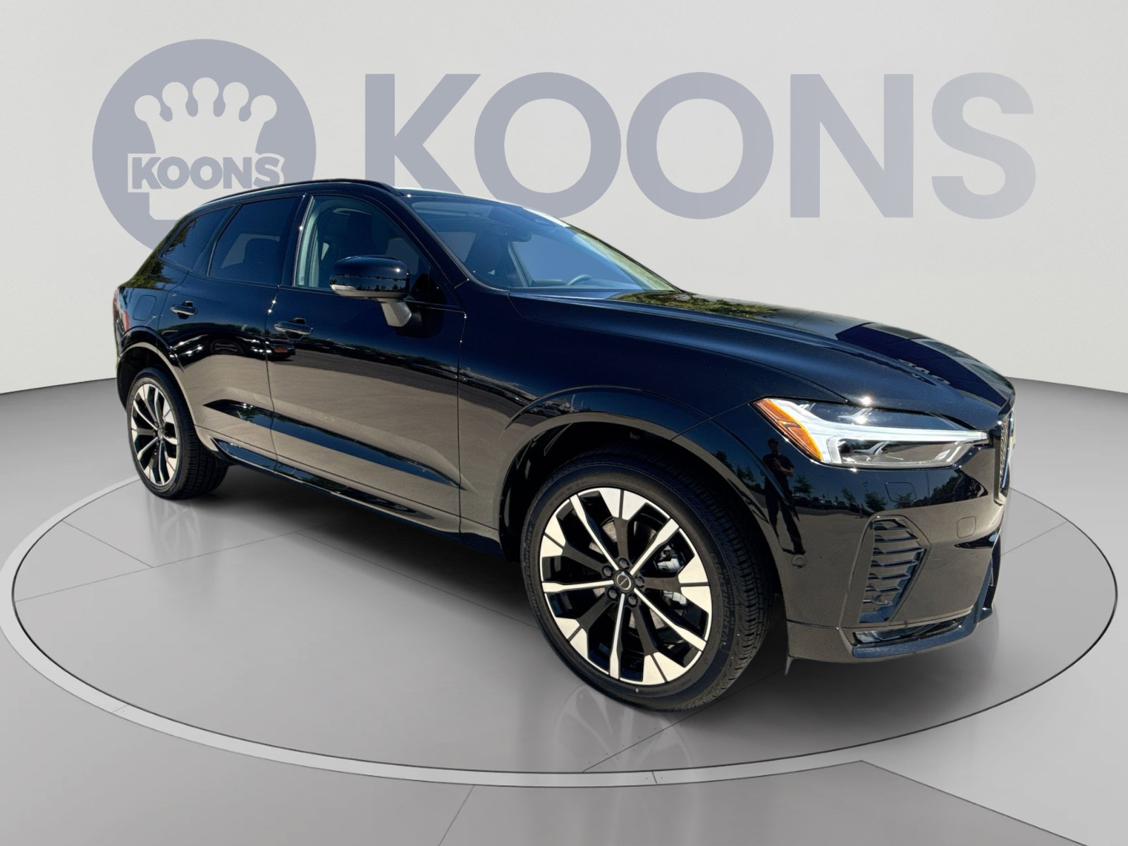 New 2026 Volvo XC60 B5 Plus w/ Protection Package Premier AWD/4WD image 10