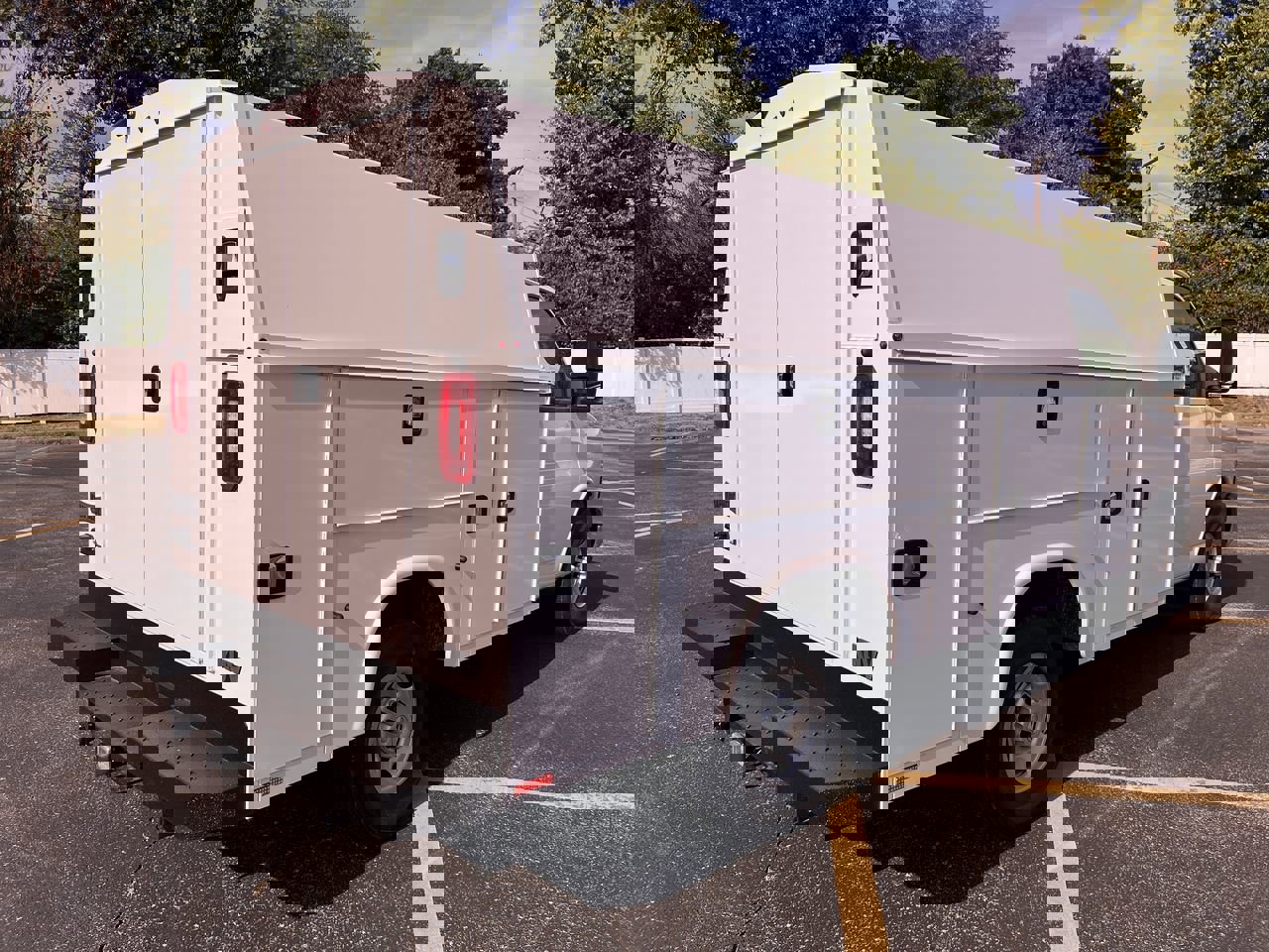 New 2025 Chevrolet Express 3500 w/ Power Convenience Package image 19