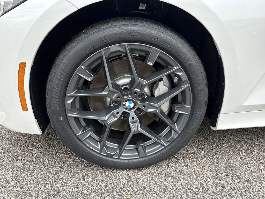 Used 2025 BMW 330i xDrive Sedan w/ Convenience Package image 13