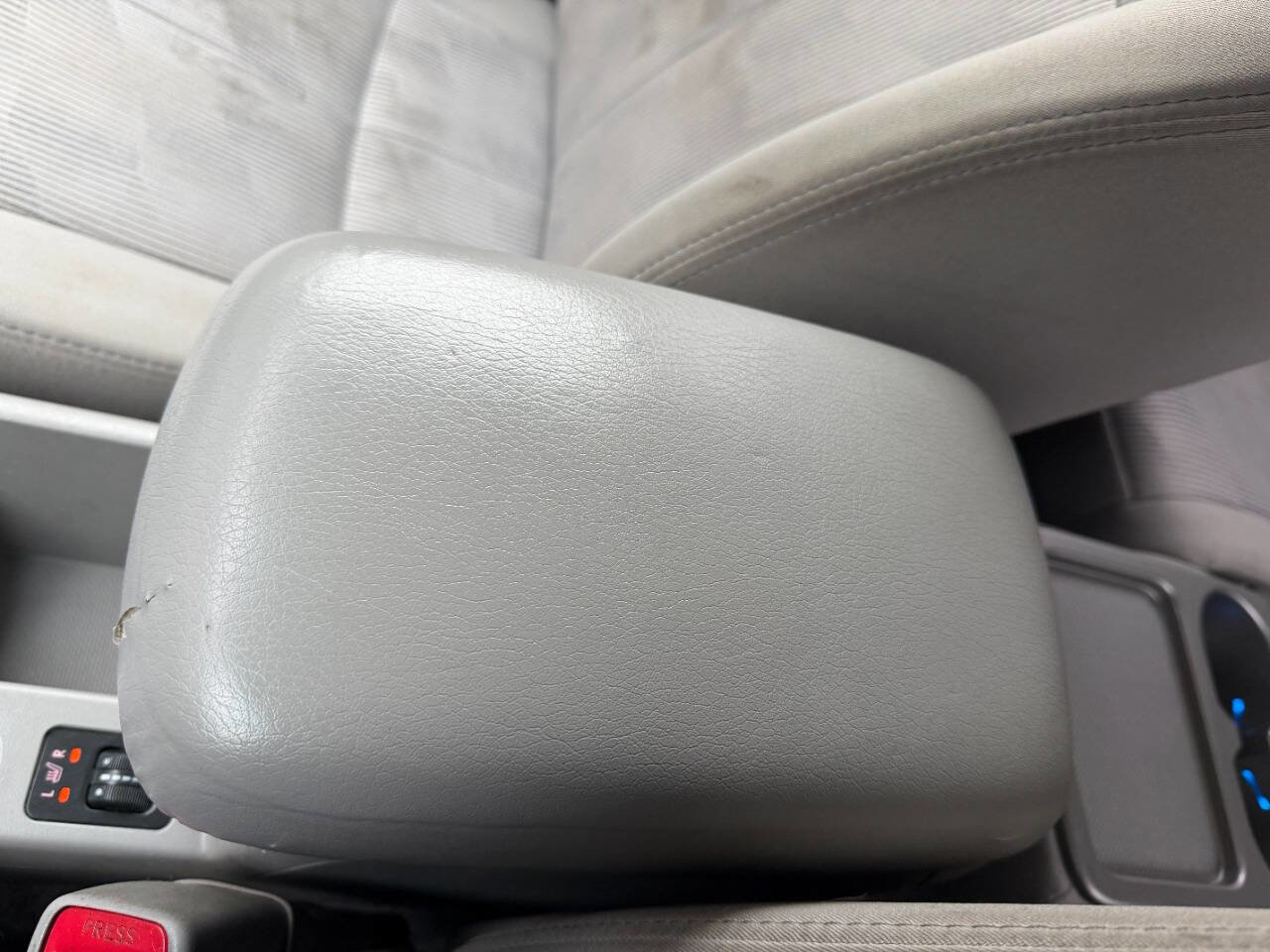 Used 2010 Subaru Forester 2.5X Premium w/ Popular Equipment Group 1A image 45