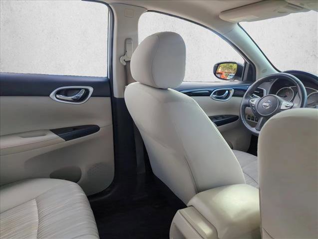 Used 2017 Nissan Sentra SV w/ Driver's Assist Package image 22