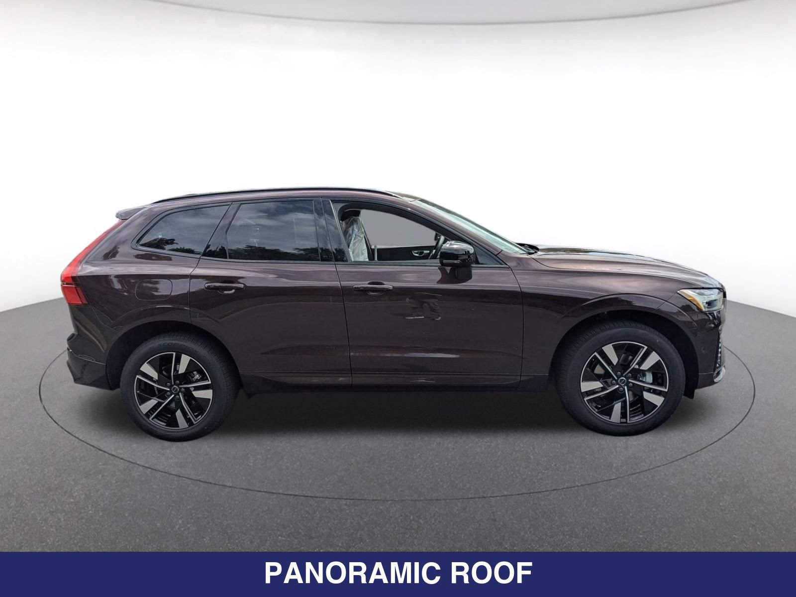 New 2026 Volvo XC60 B5 Plus w/ Protection Package Premier AWD/4WD image 3
