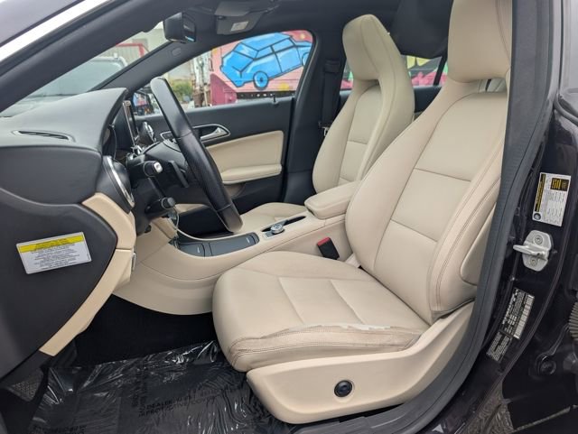 Used 2014 Mercedes-Benz CLA 250 image 7