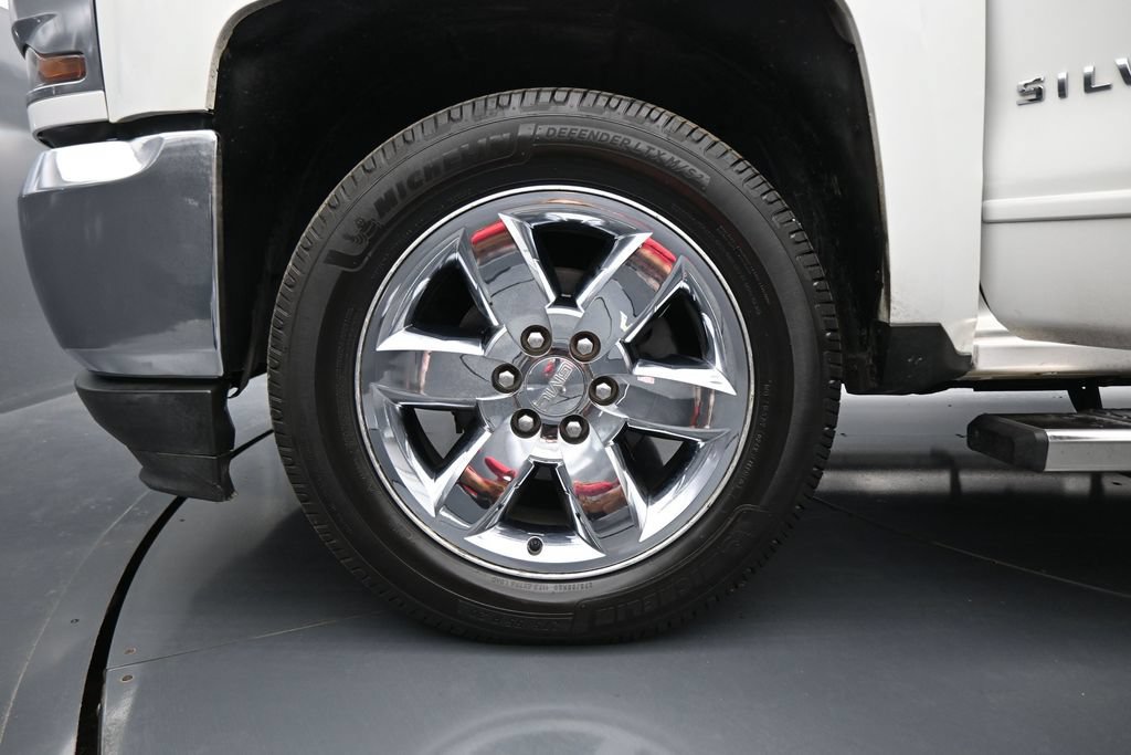 Used 2017 Chevrolet Silverado 1500 LT w/ Trailering Package AWD/4WD image 25