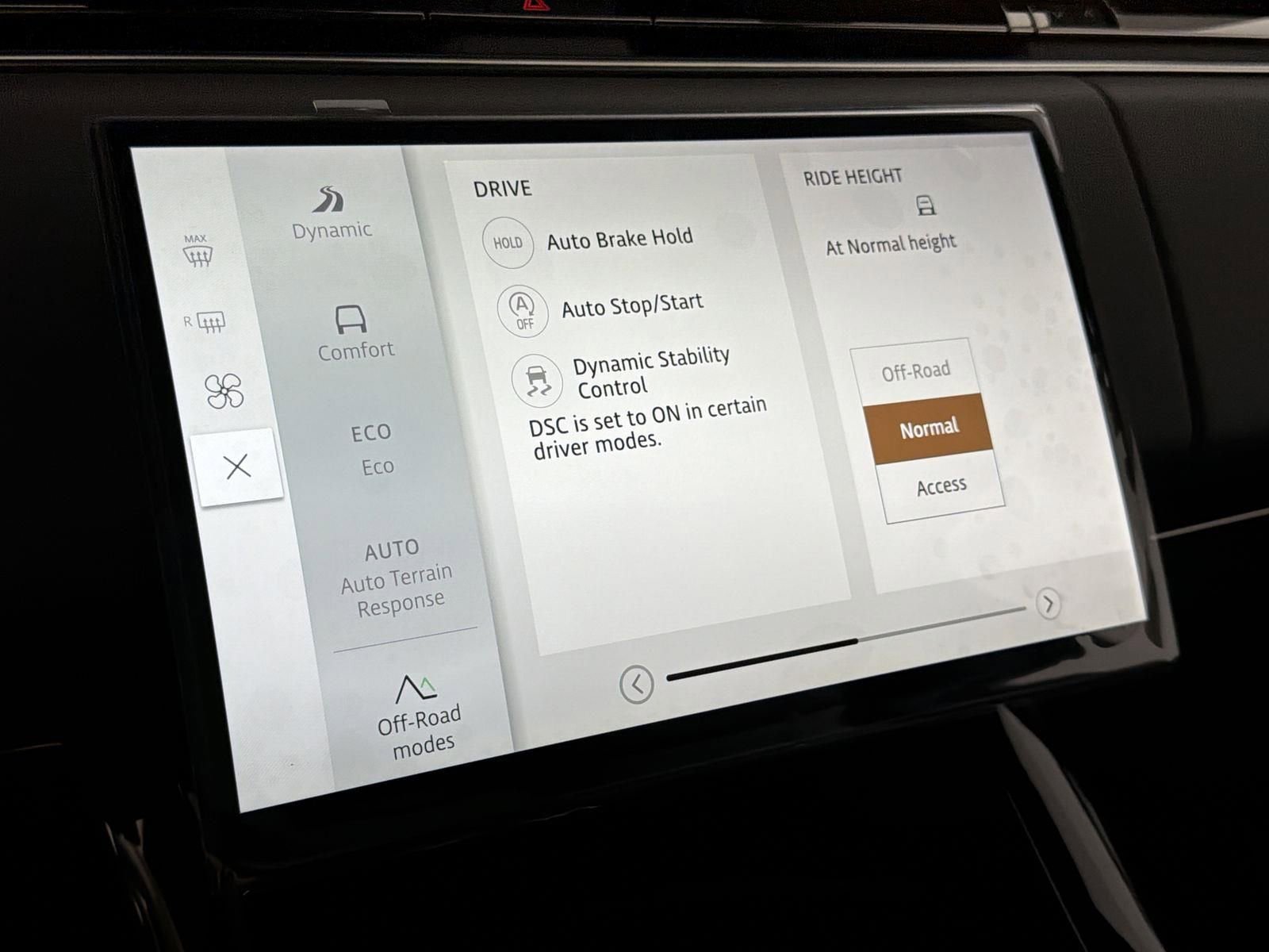 New 2026 Land Rover Range Rover Sport SE image 19