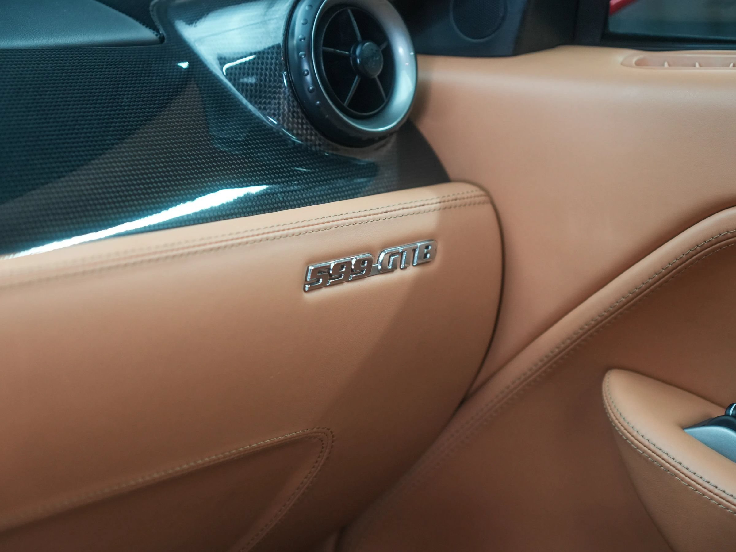 Used 2008 Ferrari 599 GTB Fiorano RWD image 27