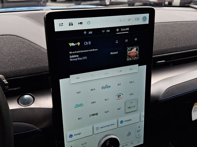 Used 2021 Ford Mustang Mach-E Premium w/ Equipment Group 301A image 22