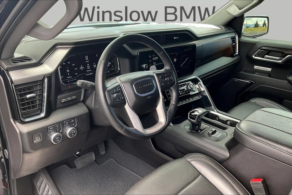 Used 2024 GMC Sierra 1500 Denali w/ Denali Reserve Package AWD/4WD image 17