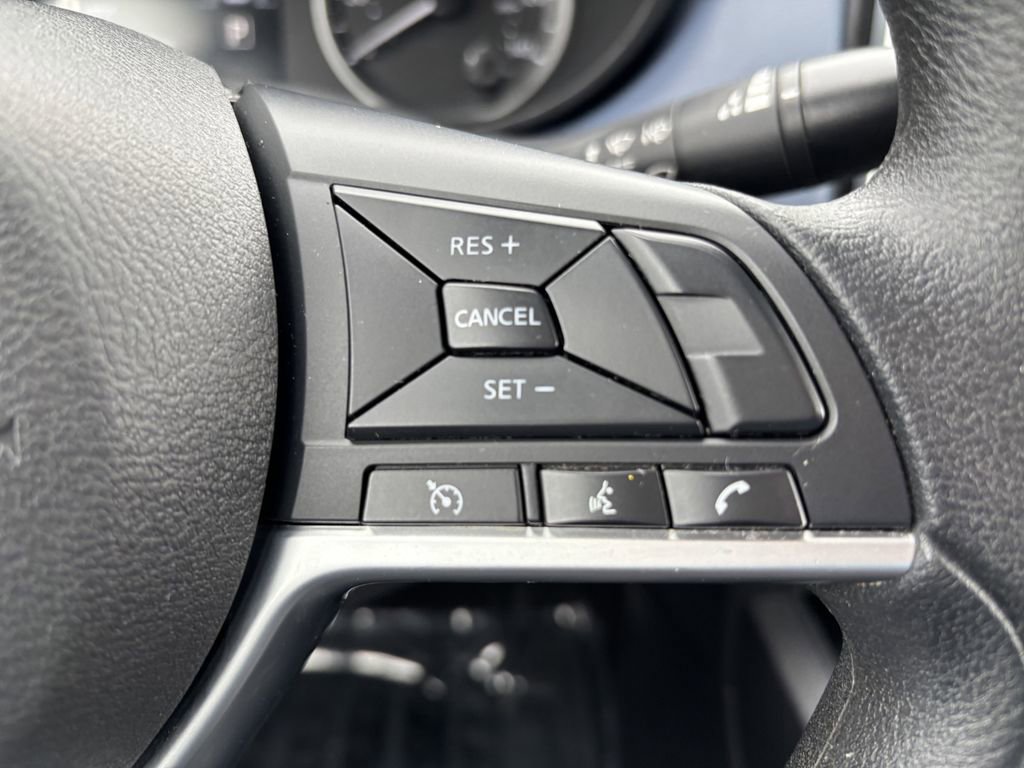 Used 2023 Nissan Versa SV FWD image 16