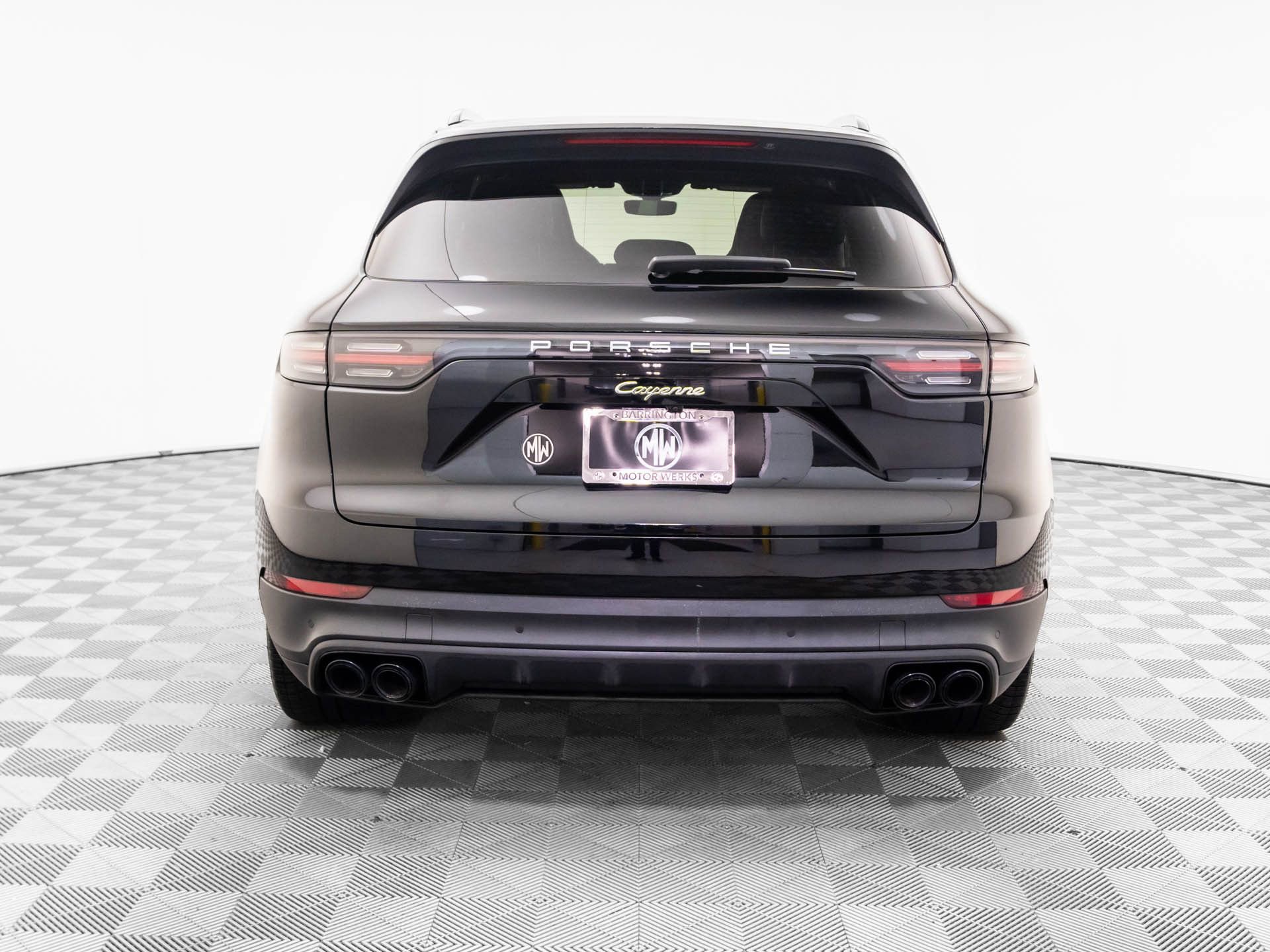 Used 2021 Porsche Cayenne E-Hybrid image 4