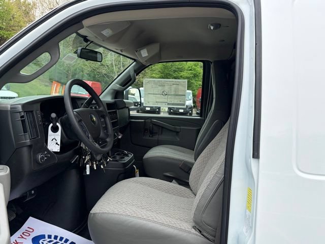 New 2026 Chevrolet Express 2500 w/ Driver Convenience Package RWD image 19