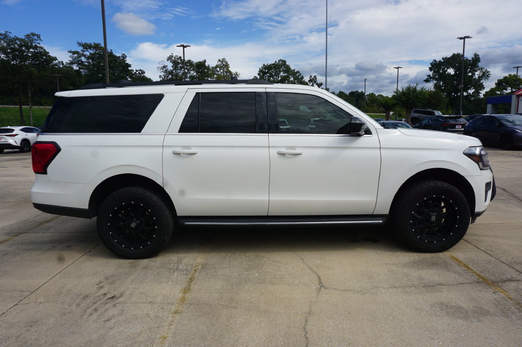 Used 2022 Ford Expedition Max XLT RWD image 27