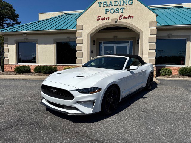 Used 2018 Ford Mustang Convertible w/ Equipment Group 101A image 21