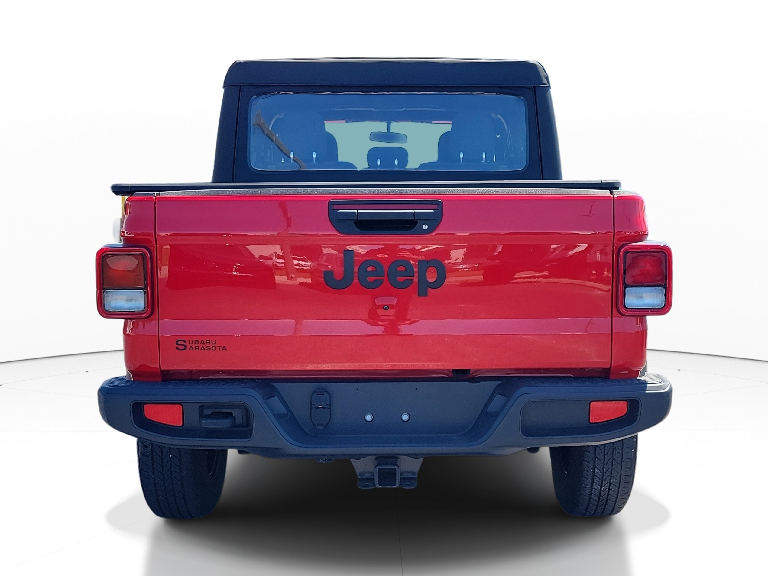 Used 2023 Jeep Gladiator Sport image 5