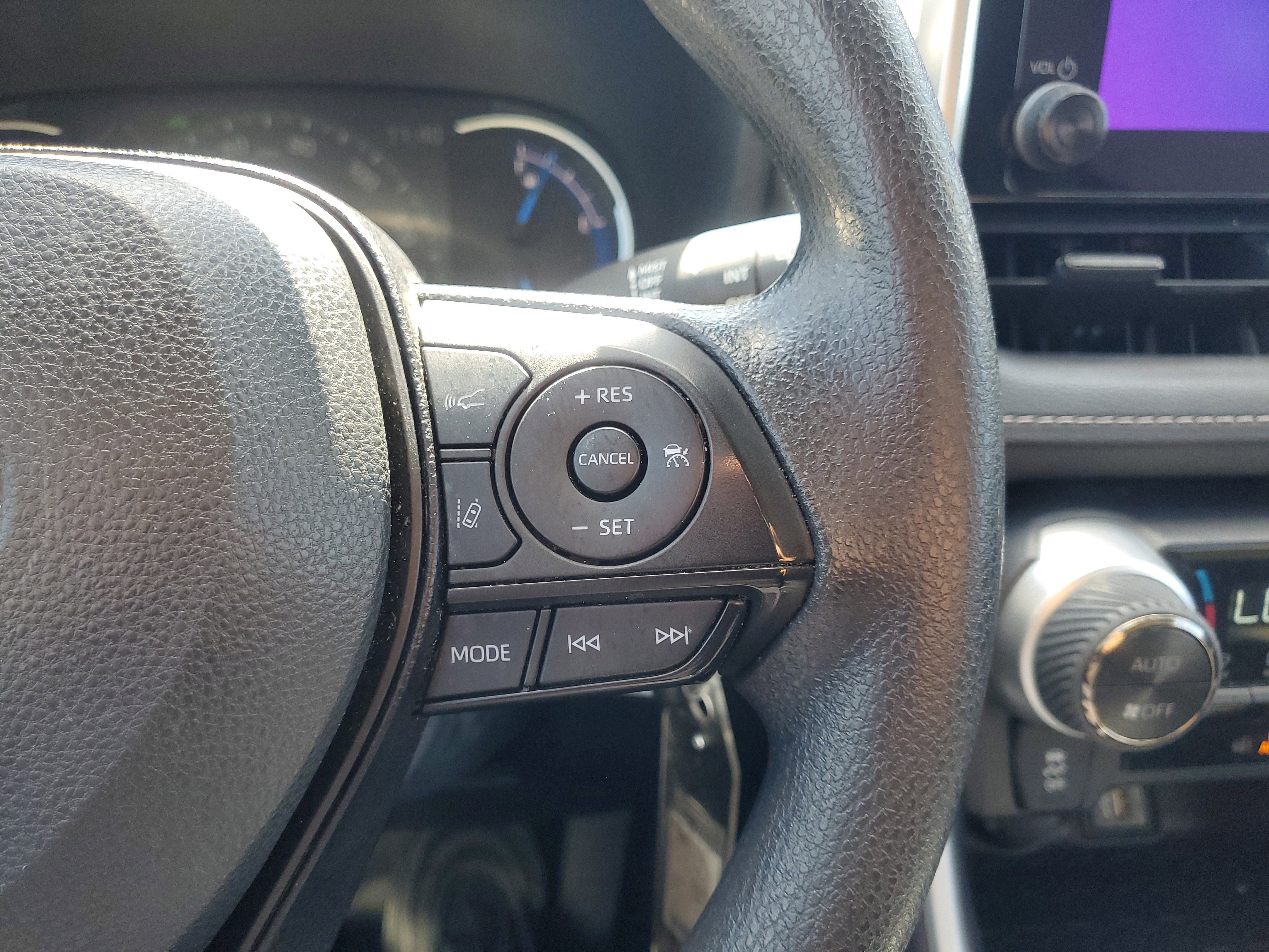 Certified 2024 Toyota RAV4 LE image 22