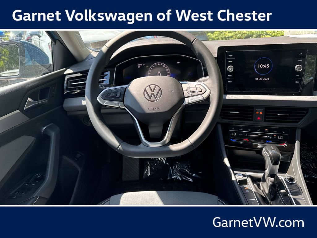 New 2026 Volkswagen Jetta SE FWD image 19