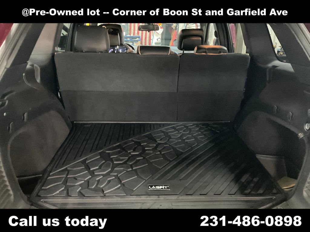 Used 2015 Jeep Grand Cherokee Laredo w/ Quick Order Package 23E AWD/4WD image 27