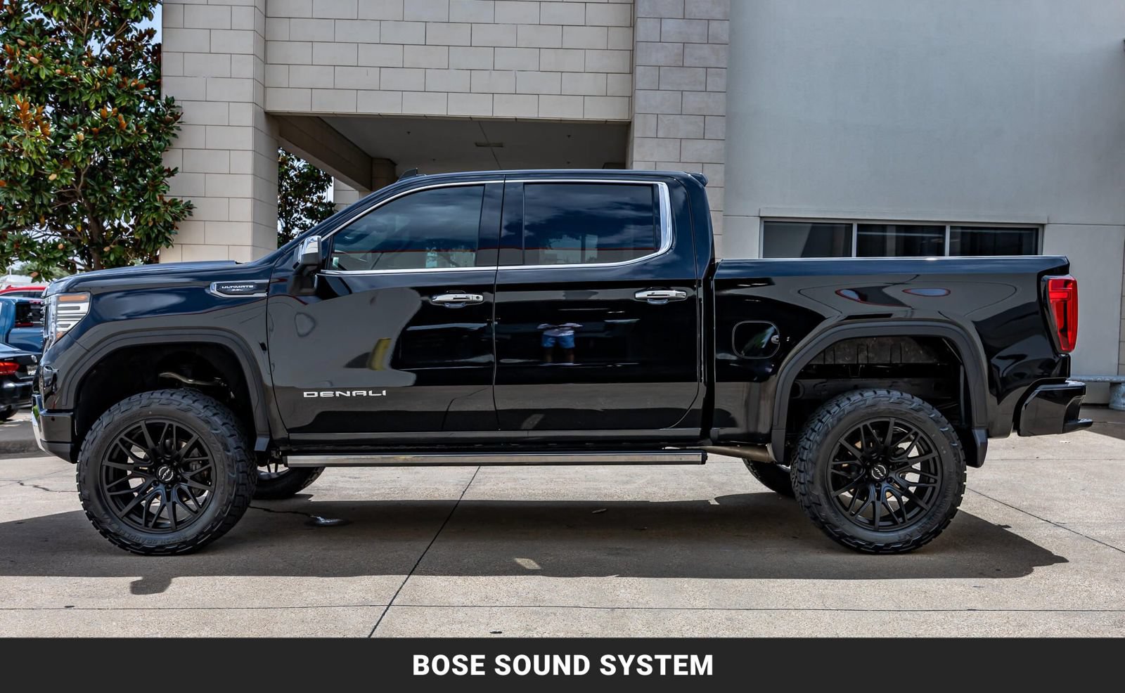 Used 2025 GMC Sierra 1500 Denali Ultimate AWD/4WD image 6