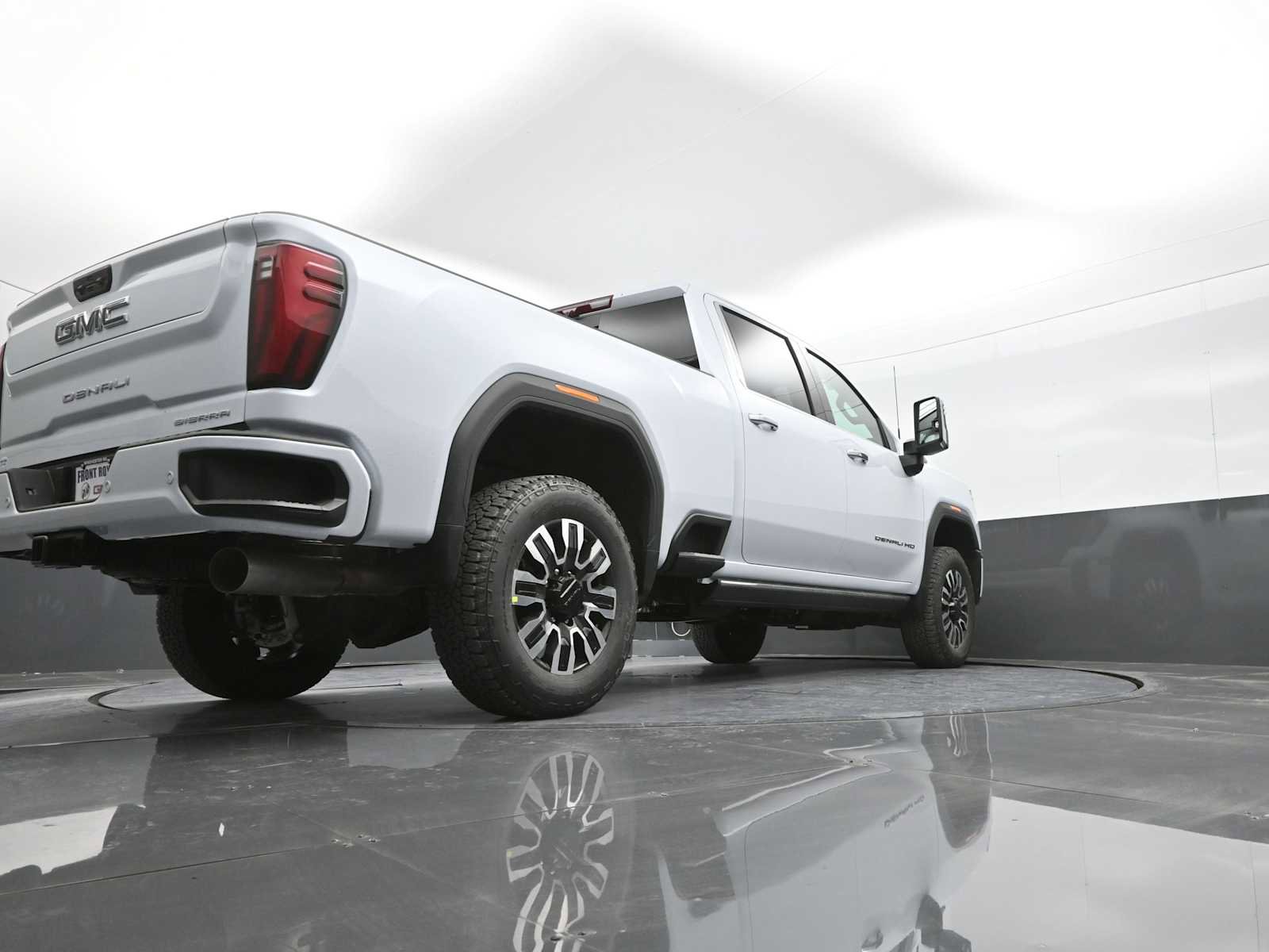 New 2026 GMC Sierra 2500 Denali Ultimate image 40