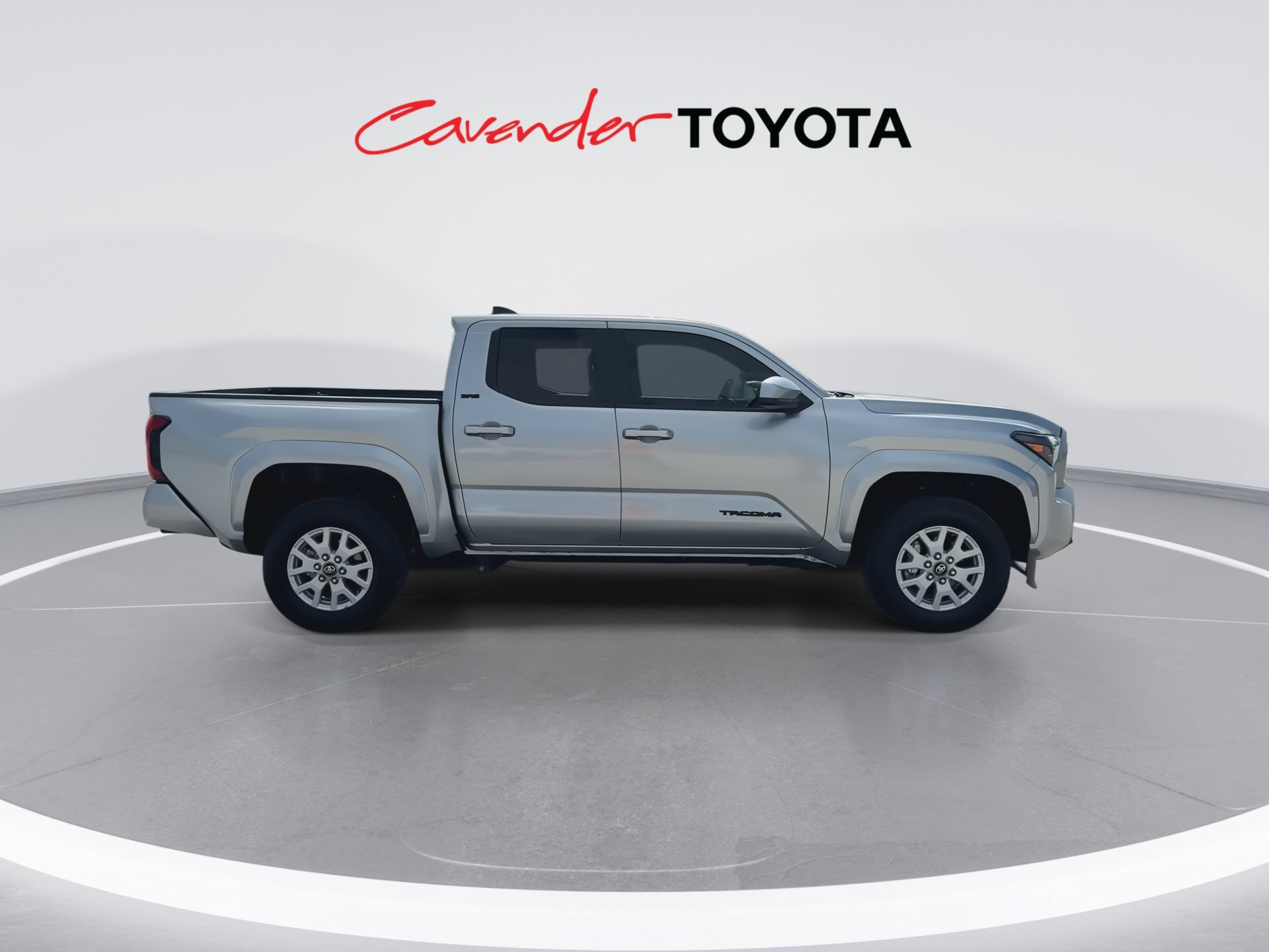 Certified 2025 Toyota Tacoma SR5 RWD image 9
